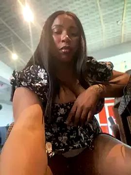 Bigboobs-AfroMina on StripChat 