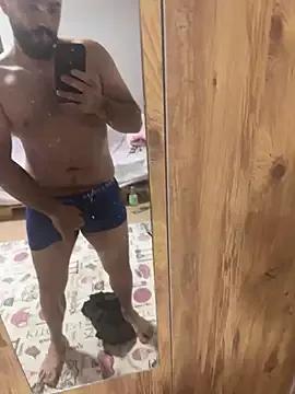 BigBoyXXL35 on StripChat 