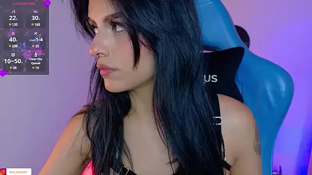 blue_kitten on StripChat