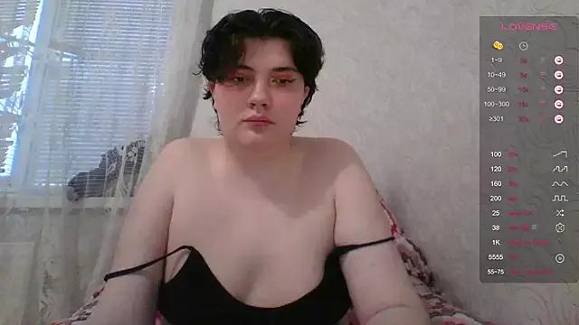 camgirl_xxx on StripChat 