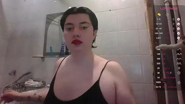 camgirl_xxx on StripChat 
