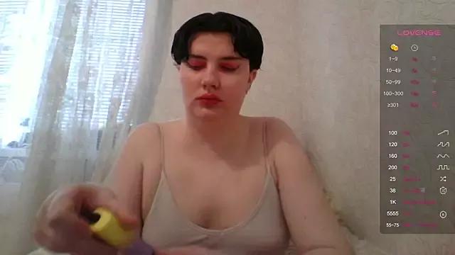 camgirl_xxx on StripChat 