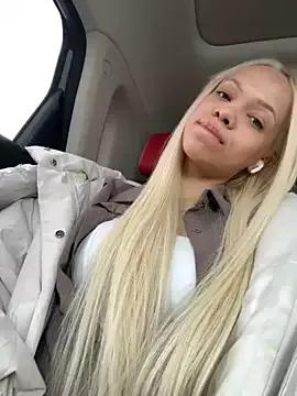 CandyVice on StripChat 