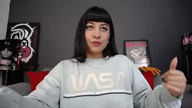 Carla_Phoenix on StripChat 