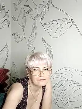 Catty_Lady on StripChat 