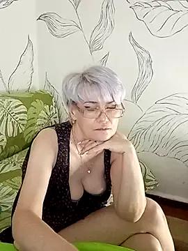 Catty_Lady on StripChat