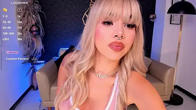 Catvalentine_ on StripChat 