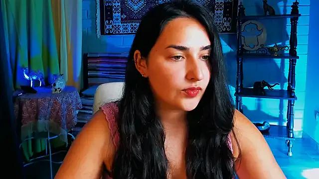 CeceliaJohnson on StripChat 