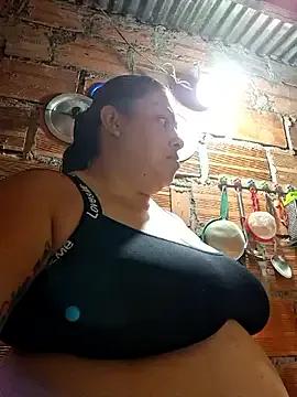 Freechat chubby_sexy_big_tits on StripChat