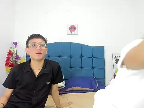 CoupleFire_ — Freechat on StripChat