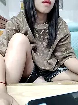 cream1299 on StripChat 