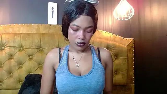 Freechat CrystalBrooke3x on StripChat