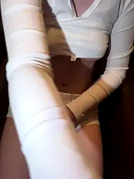 Cumonmme on StripChat