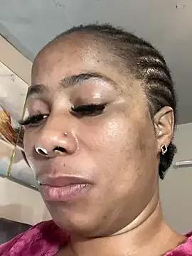 CurvyDesire1 on StripChat 