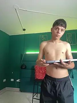 Freechat DannaGlamShow on StripChat