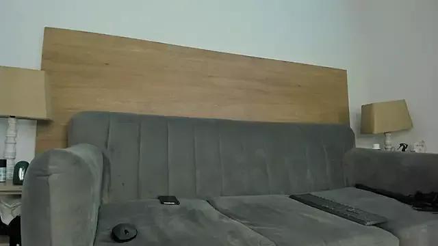 Dimitri_Bass on StripChat 