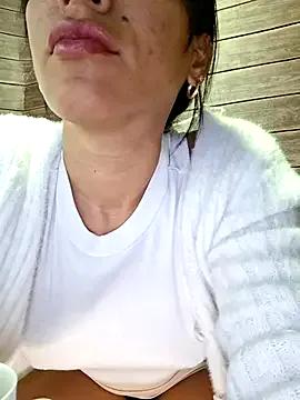 Freechat Doll_Loren on StripChat