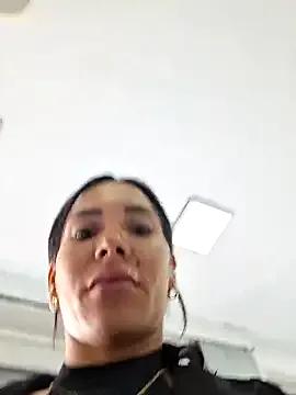 Freechat Doll_Loren on StripChat