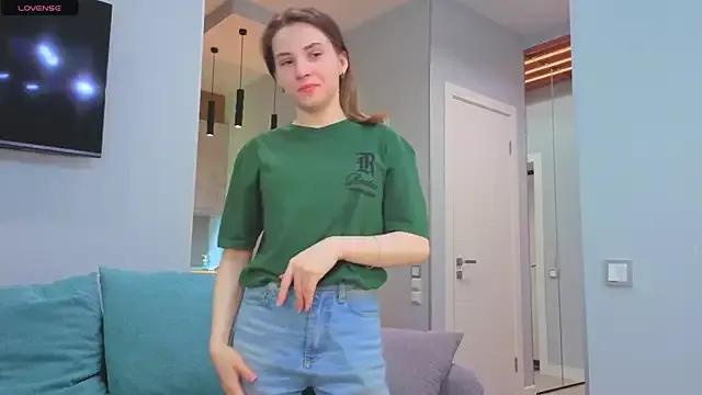 DonnaBurkee on StripChat 