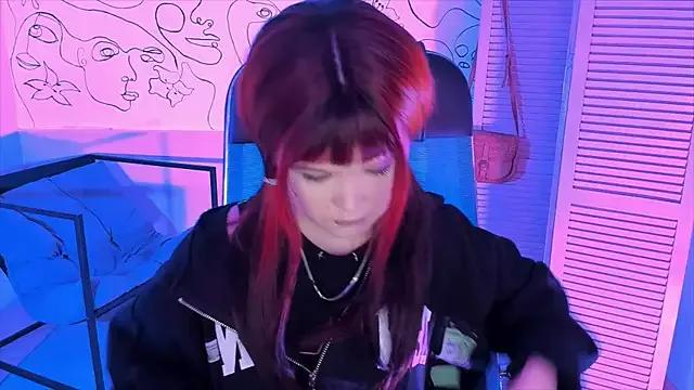 Elainebeness on StripChat 