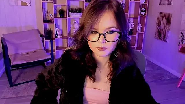 Elainebeness on StripChat 