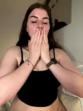 EllyNora on StripChat 