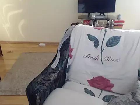 Emmatoo on StripChat 