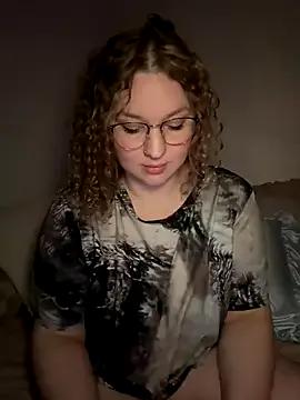 EmmieRae on StripChat 