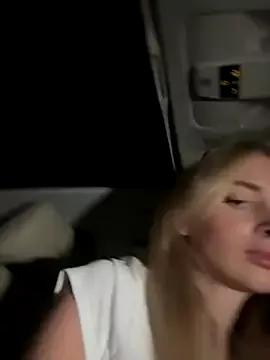 EvieEvans on StripChat 
