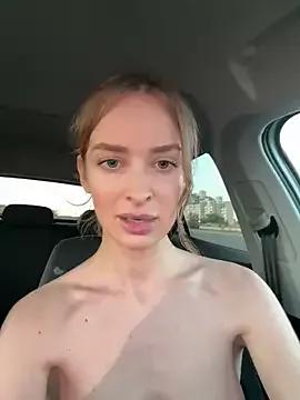 EvieEvans on StripChat 