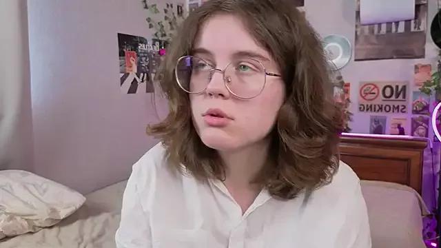 FalineChasey on StripChat 