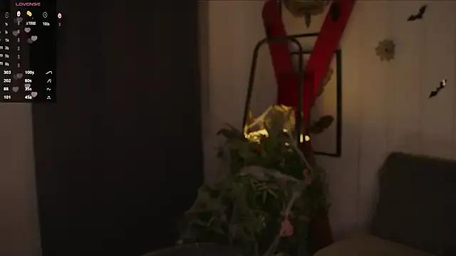 Admire StripChat's Freckle_Diyana Freckle_Diyana from StripChat