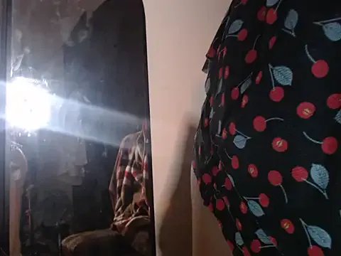 Hottie_hania from StripChat