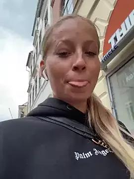 Hr_Fru_Olsen on StripChat 