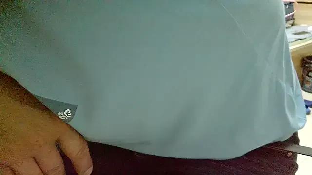 Freechat huzi518 on StripChat