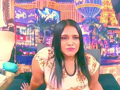 Freechat IndianSexyLady4u on StripChat