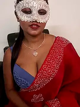 Ishu_Lovee on StripChat