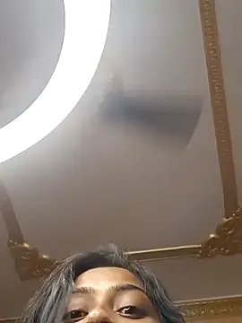 Ishu_Lovee on StripChat