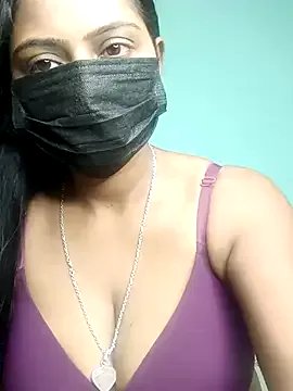 Ishu_Lovee on StripChat