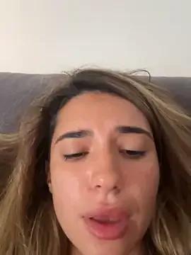 Private ItalianGirl on StripChat