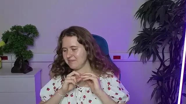 JoannDean on StripChat 