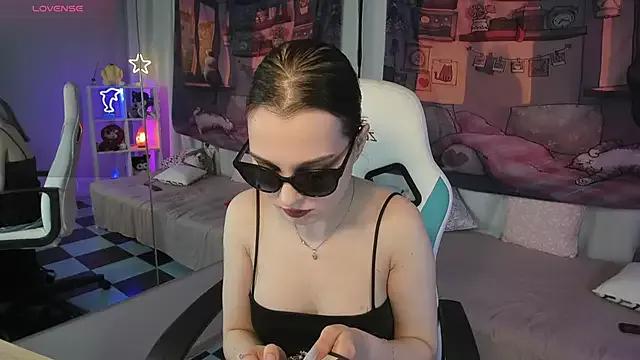 kaisajenner on StripChat 