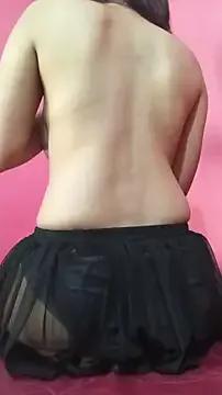 Kamolikaa from StripChat