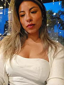 Karen_San_Miguel on StripChat 