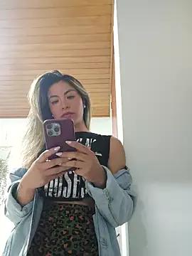 Karen_San_Miguel on StripChat 