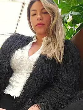Karen_San_Miguel on StripChat 