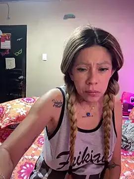 Karly_moon on StripChat 