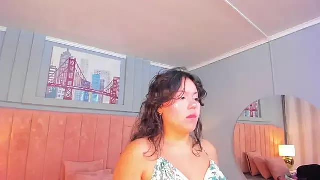 kiaraa_peach on StripChat 