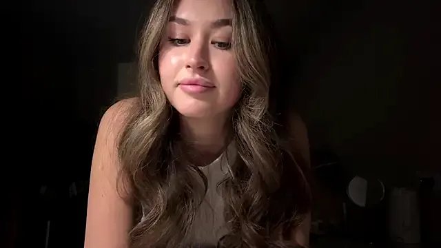 KiraBodrick on StripChat