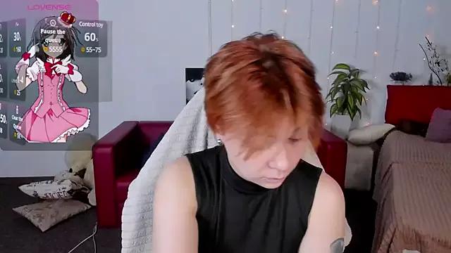 KitsuneDreamer on StripChat 